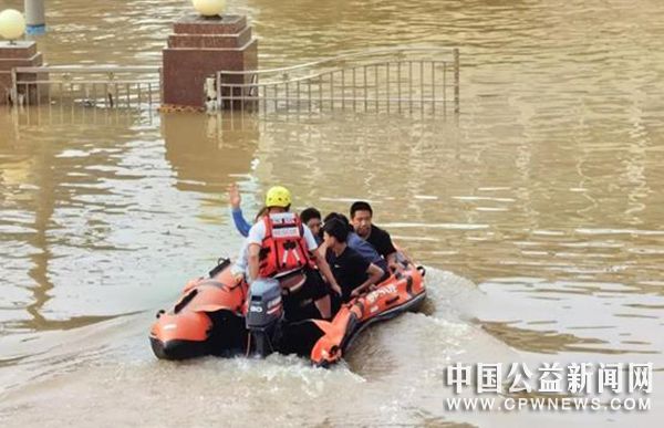 凝聚人道力量  积极开展灾害应急救援 ——中国红十字基金会2021年救灾行动纪实